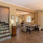 La Dimora Del Con Piscina Βίλα