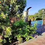 La Dimora Del Con Piscina Βίλα