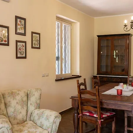 Villa La Dimora Del Con Piscina