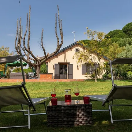 La Dimora Del Con Piscina Villa