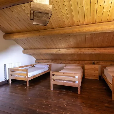 La Dimora Del Con Piscina Villa