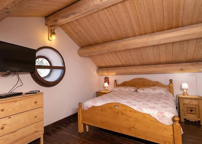 La Dimora Del Con Piscina *