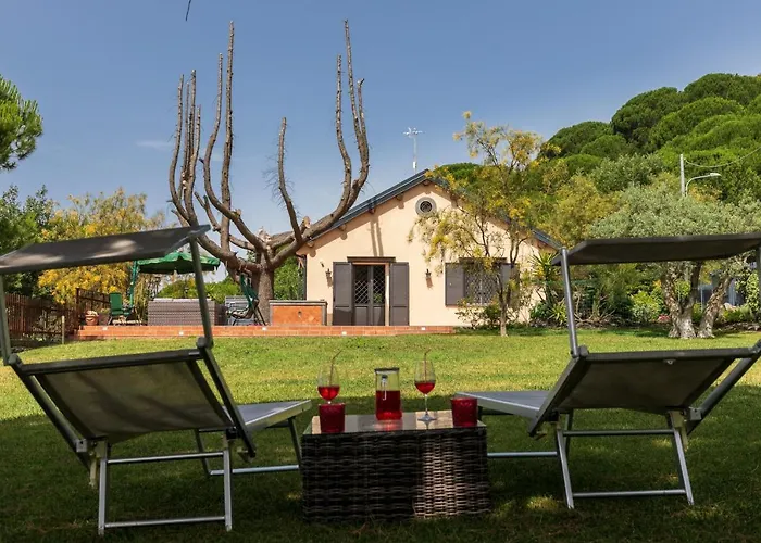 La Dimora Del Con Piscina Villa