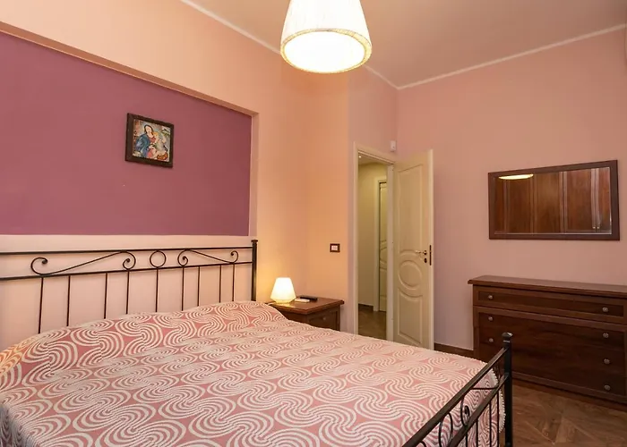 La Dimora Del Con Piscina Villa