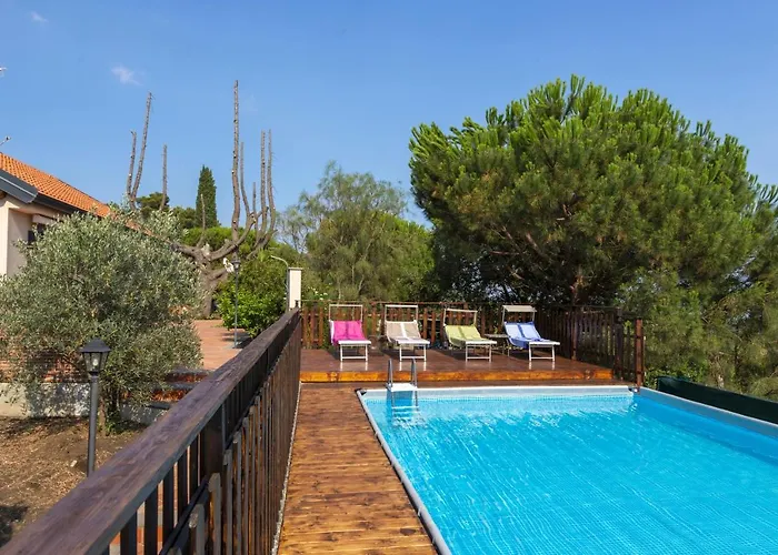 La Dimora Del Con Piscina